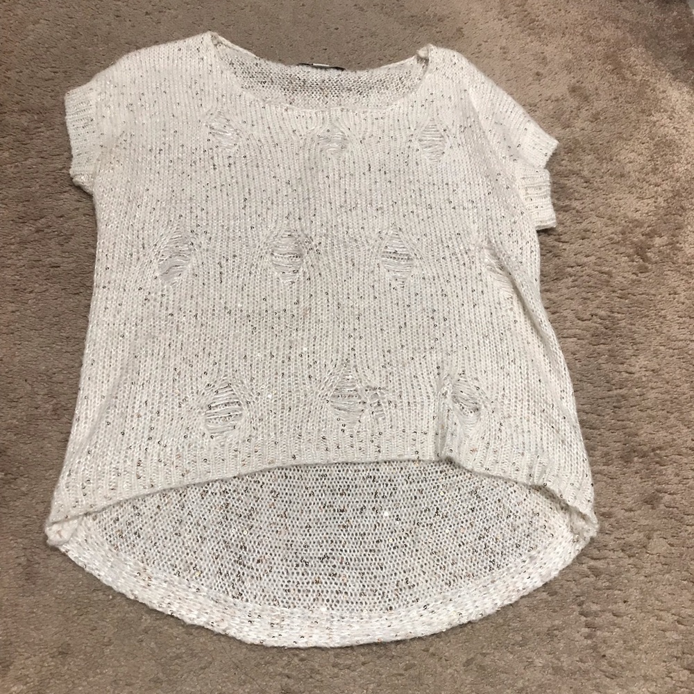 Women’s short sleeve sweater